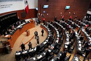 Senado gasta 1.2 mdp al año en peluqueros