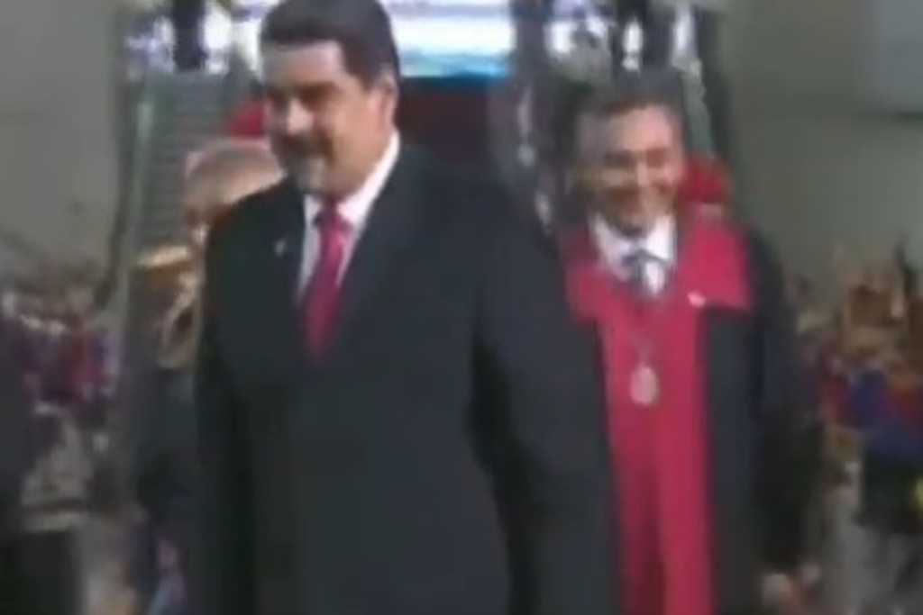 Nicolás Maduro asume su segundo mandato en Venezuela (+Video)