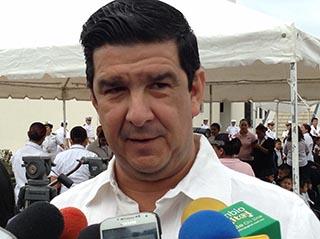 Alcalde y Cabildo de Alvarado se amparan contra orden de aprehensión