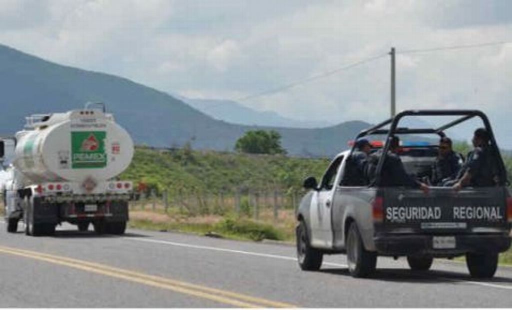Se reúnen Segob y gobernadores para analizar medidas de abasto de gasolina