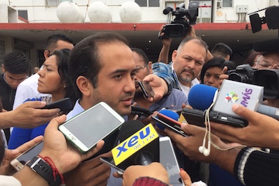 Habrá reubicación de ambulantes, anuncia el alcalde de Veracruz