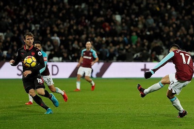 ¡Reaparece 'Chicharito'!.. Pero West Ham continúa en zona de descenso