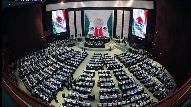 Morena apoyará despenalización del aborto a nivel nacional