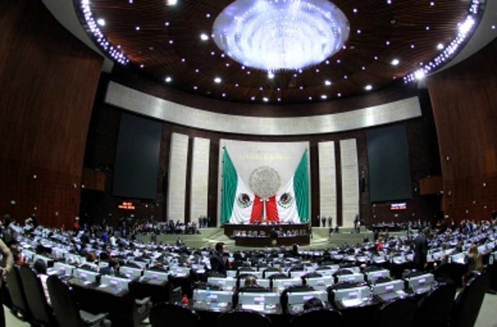 Exhibe Morena saqueo en el Congreso de la Unión