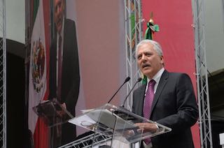 Hipólito Rodríguez: En Xalapa no hay personas con perfil, por eso contraté a gente de CDMX