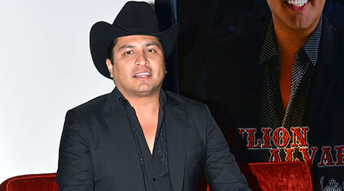 Julión Álvarez cancela concierto en Estados Unidos