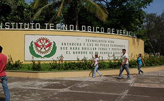 Lucha el Tecnológico de Veracruz contra el narcomenudeo, afirma el director