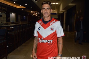 ¡Llegó Neto Berola y reportará con el Tiburón!