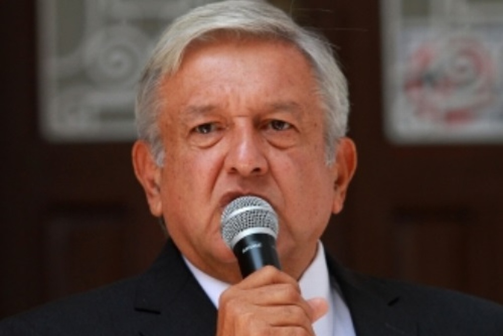 Garantiza AMLO pagos a médicos residentes