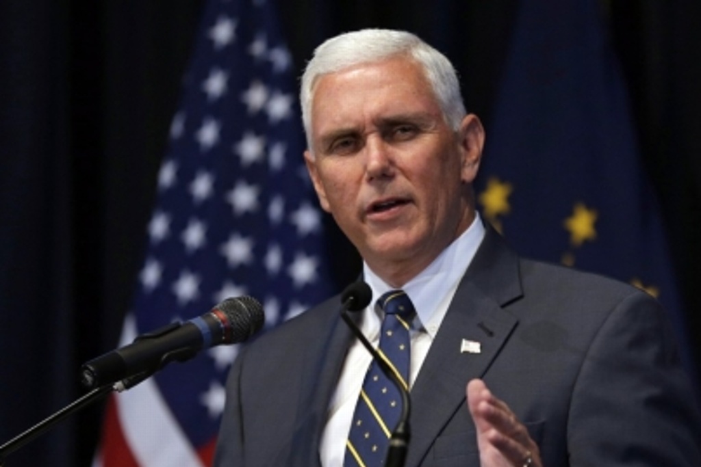 Presidente de EU seguirá luchando para construir muro: Mike Pence
