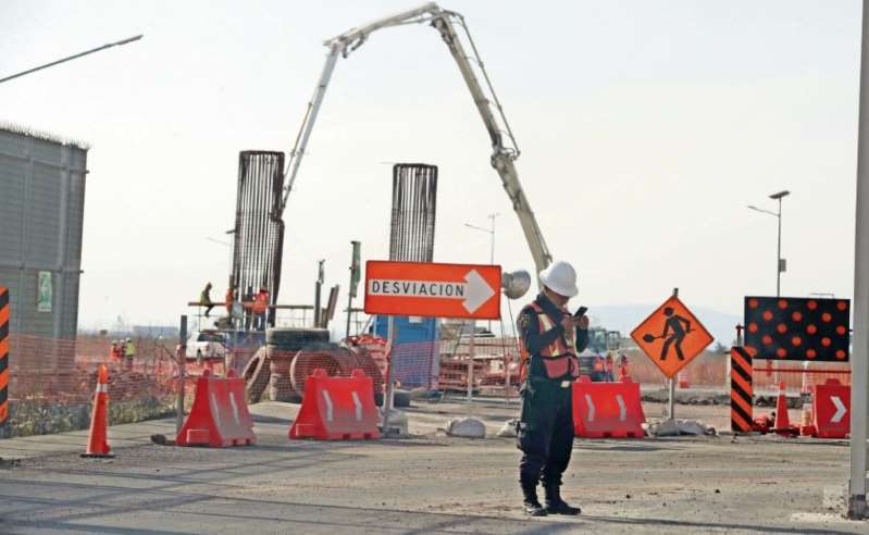 Detectan anomalías por 4 mmdp en obras de EPN