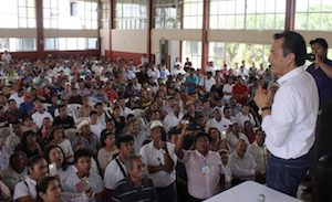 Revisará Cuitláhuac García deuda que heredará Yunes superior a 80 mil millones de pesos