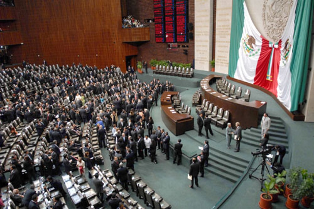 Mesa Directiva de Cámara de Diputados turna a comisiones paquete económico