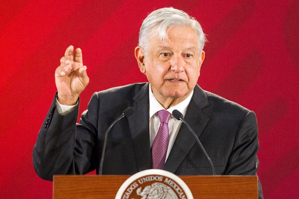 Continúan investigaciones contra titular de la CRE; no se le pidió la renuncia: AMLO