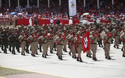 Inicia Venezuela entrenamientos a milicias para defender el país ante acciones de EU
