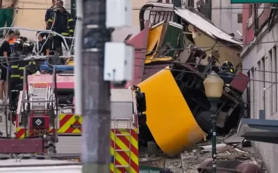 Confirman 16 muertos accidente de icónico funicular de Lisboa, en Portugal