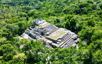 Zona arqueológica Ichkabal, la joya maya que puedes conocer en Quintana Roo