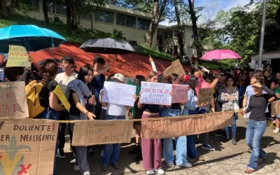 Paro: piden disculpa pública por muerte de estudiante en inundaciones