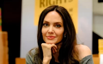 Angelina Jolie viaja a Ucrania; reclutadores detienen su convoy durante trayecto
