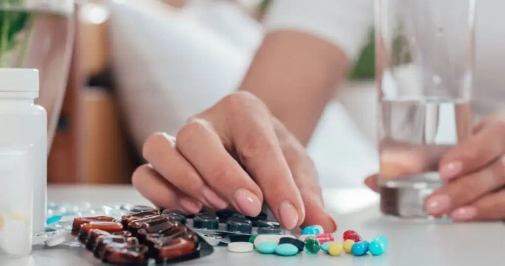 ¿Por qué no es recomendable automedicarse? Esto dice IMSS Veracruz Norte