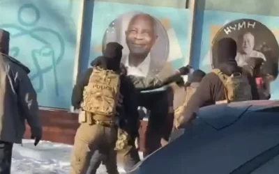 Instalarán esto en el cuerpo de los agentes de ICE tras la muerte de dos personas
