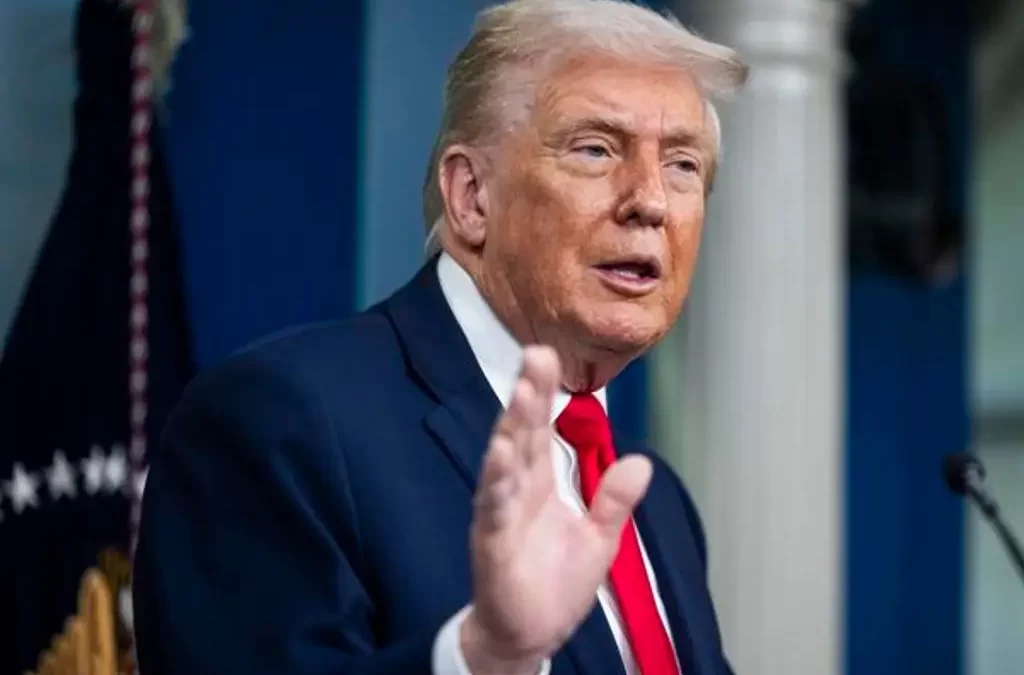Trump dice que el espectáculo de Bad Bunny fue ‘uno de los peores de la historia’