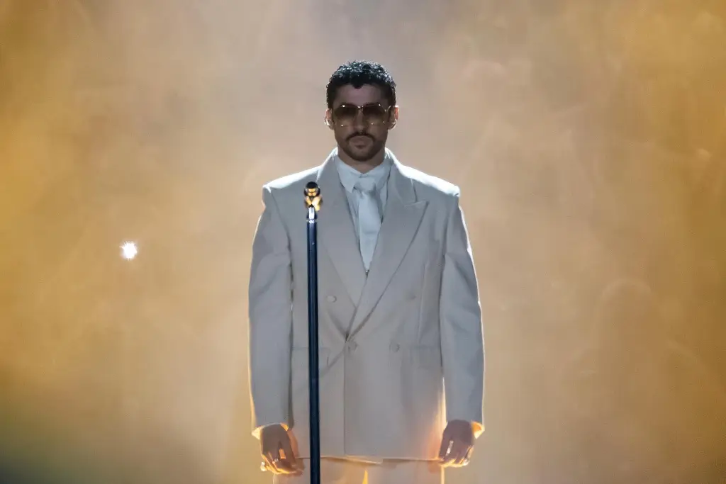 Bad Bunny, el gran ganador de un Premio Lo Nuestro lleno de amor a los inmigrantes