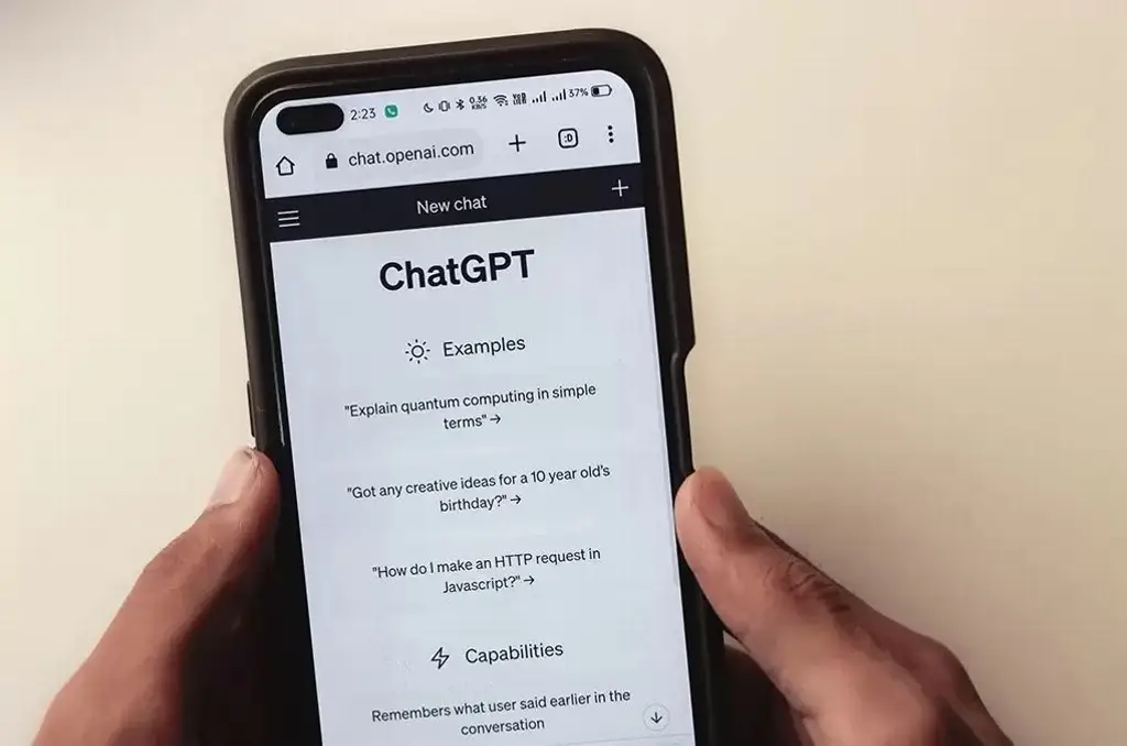 OpenAI lanza ‘ChatGPT para adolescentes’; así funciona