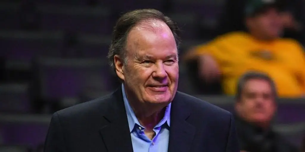 Muere Dennis Haskins, director del instituto de ‘Salvados por la campana’