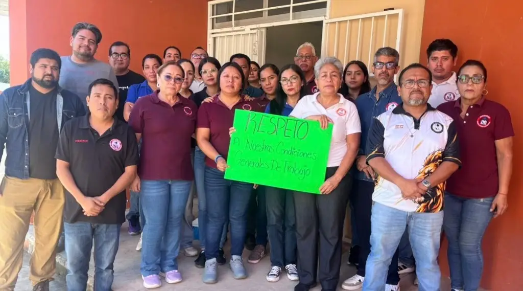 Más de 250 alumnos afectados por paro laboral en Veracruz