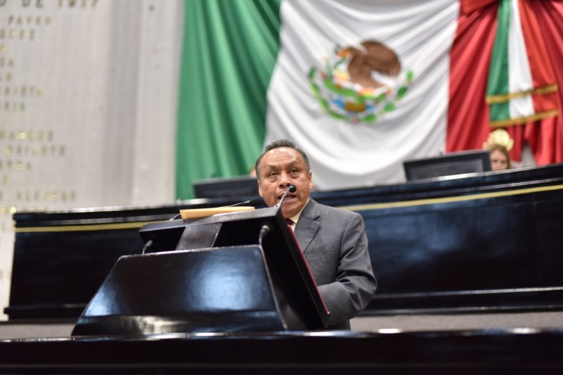 Pide diputado Bonifacio Castillo fortalecer telebachilleratos de Veracruz